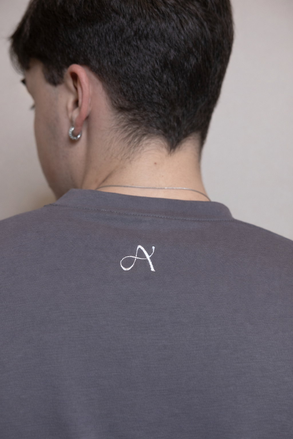 Basic Grey Long Sleeve - Aveniré