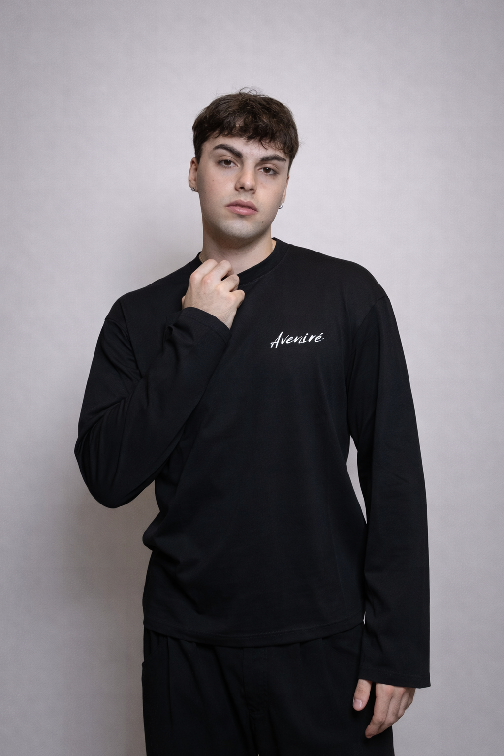 Long Slevee - Aveniré Studio 80